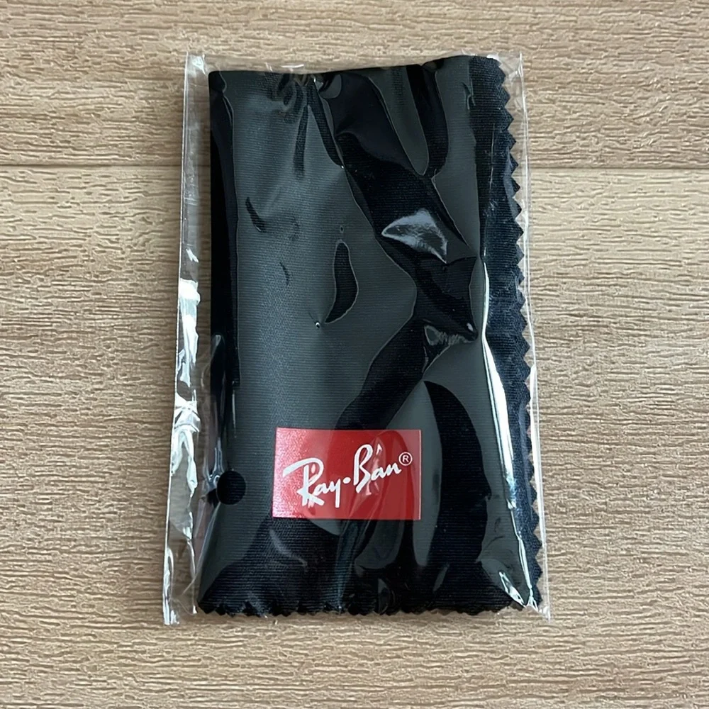 Ray-Ban Case